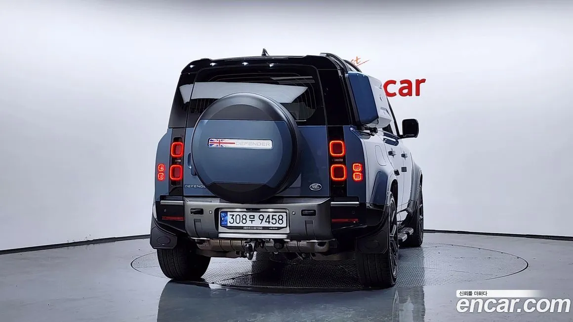 Land Rover Defender — фото 4