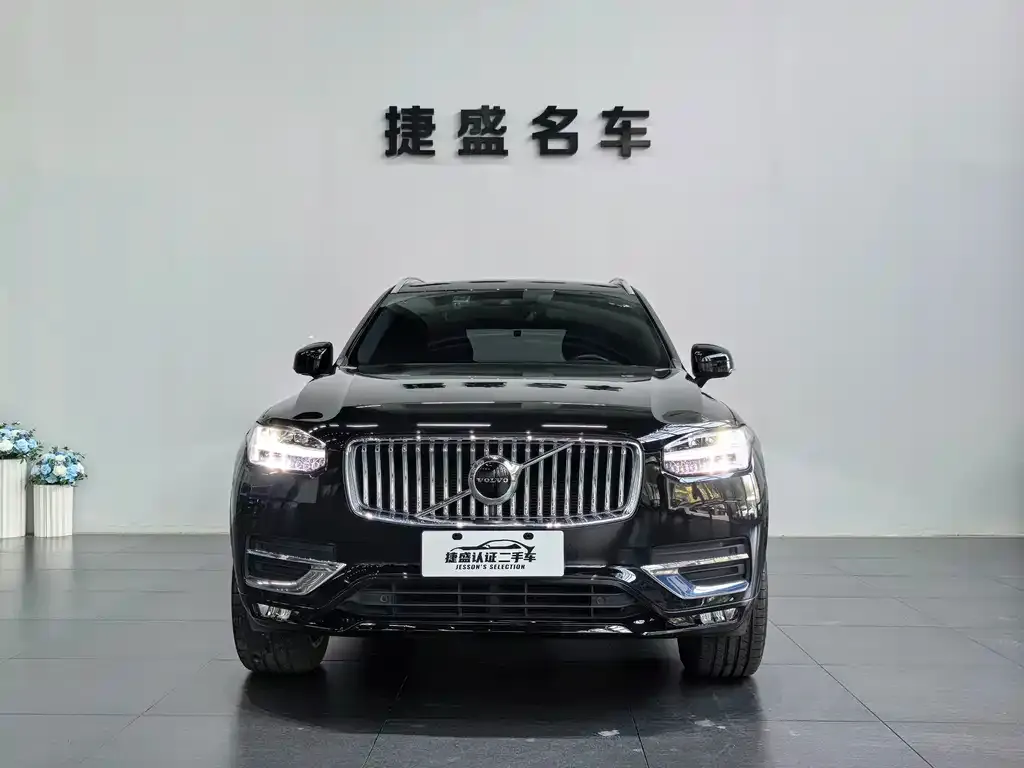 Volvo XC90 — фото 2