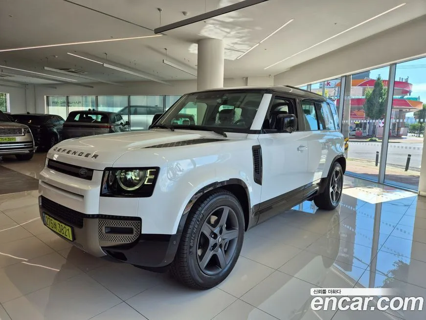 Land Rover Defender — фото 2