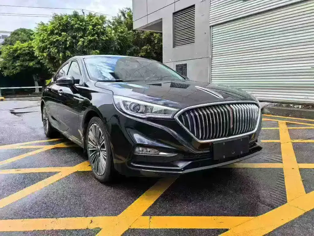 Hongqi H5 — фото 3