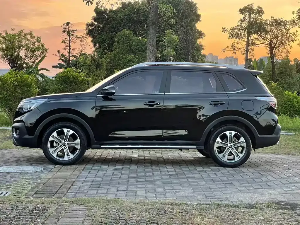 Kia Sportage — фото 4