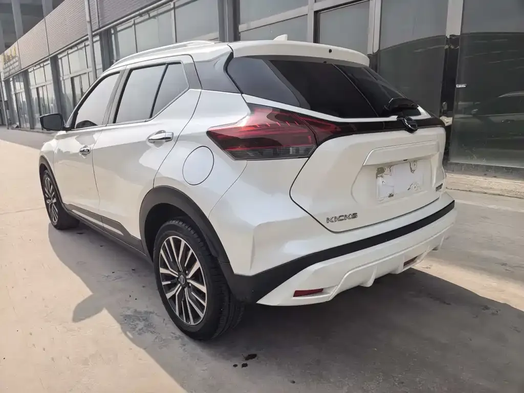 Nissan Kicks — фото 10