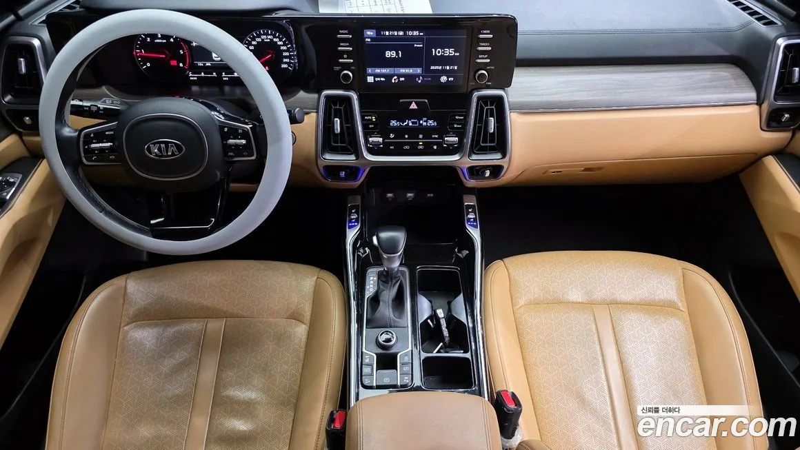 Kia Sorento — фото 7