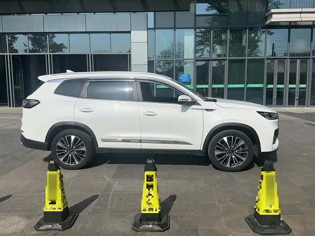Chery Tiggo 8 PLUS — фото 4