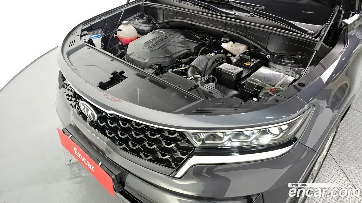 Kia Sorento — фото 6