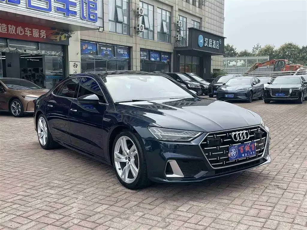 Audi A7L — фото 3