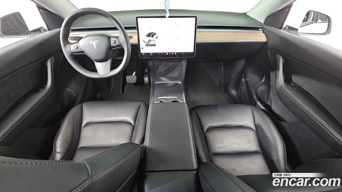 Tesla Model Y — фото 7