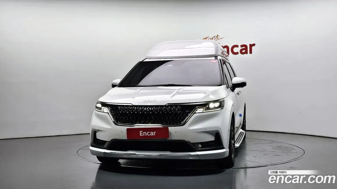 Kia Carnival — фото 3