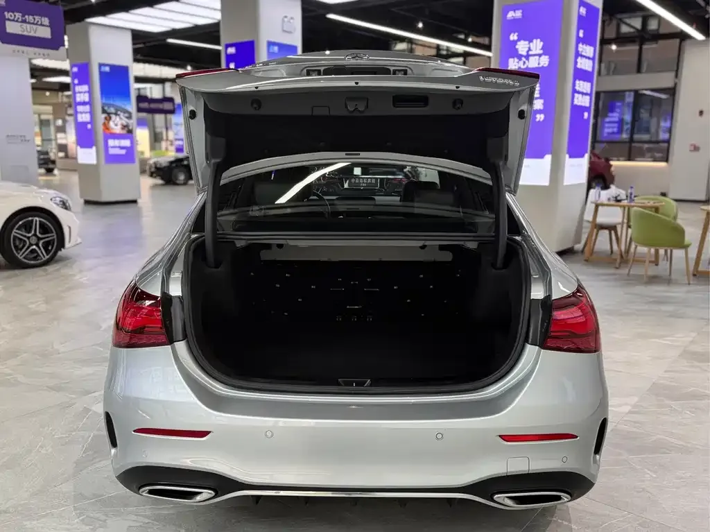 Mercedes-Benz A-Class — фото 10