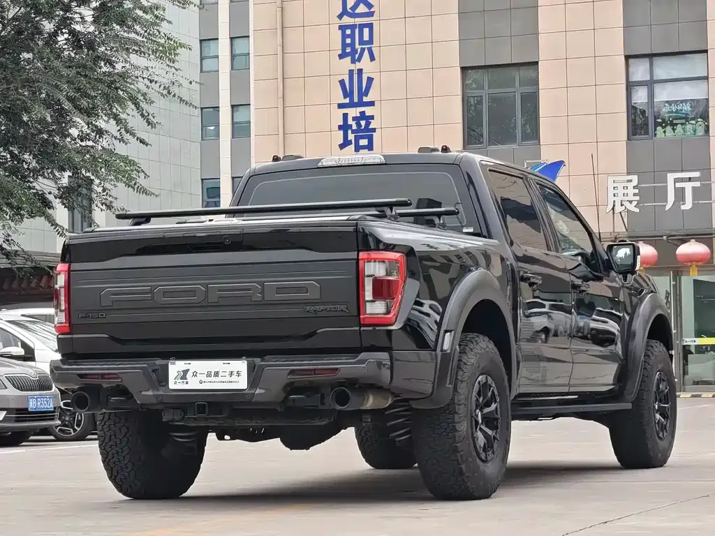 Ford F-150 Raptor — фото 7