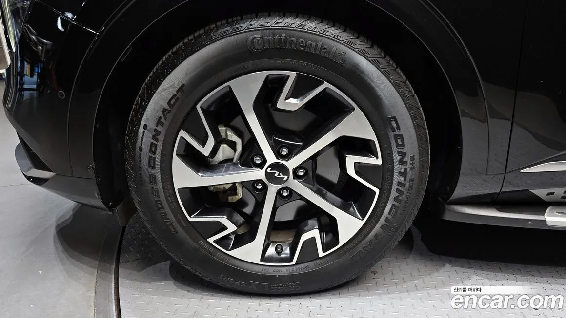 Kia Sportage — фото 5