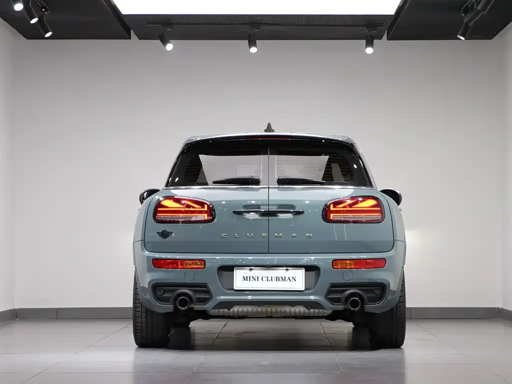 MINI Clubman — фото 6