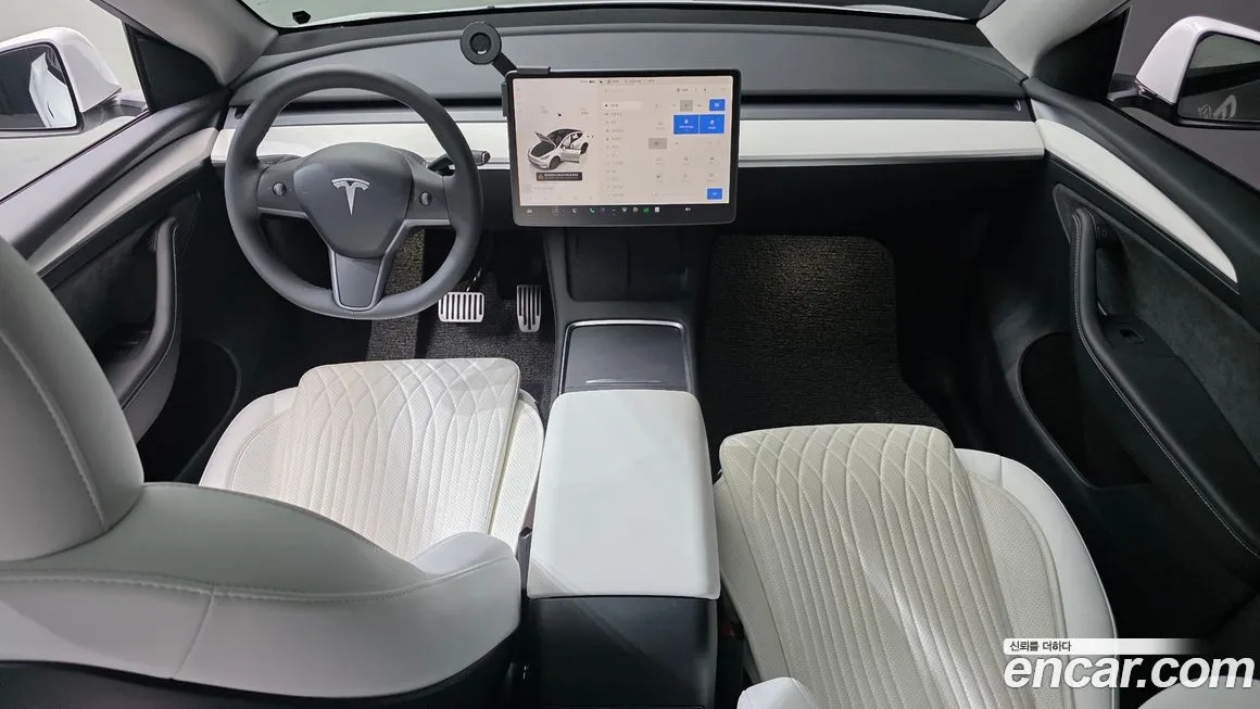 Tesla Model Y — фото 7