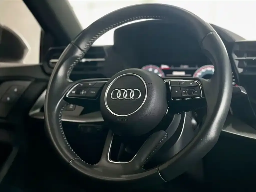 Audi A3 — фото 7