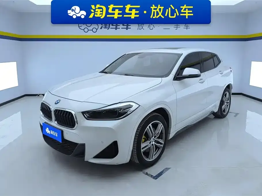 BMW X2 — фото 1