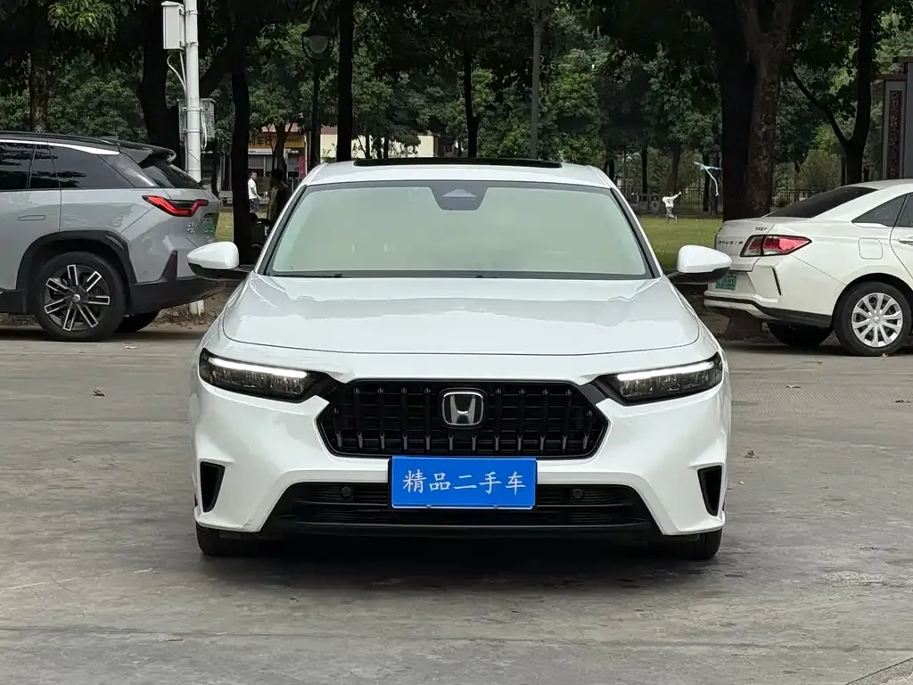 Honda Inspire — фото 2