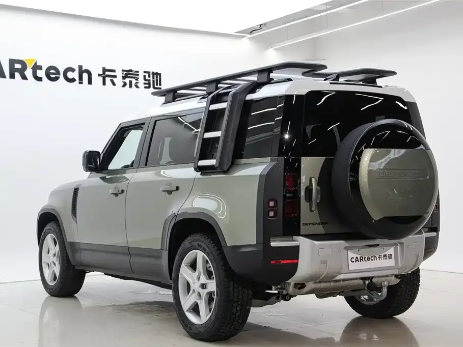 Land Rover Defender — фото 4