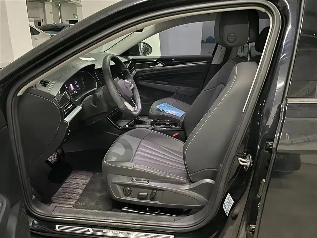 Volkswagen Passat — фото 8