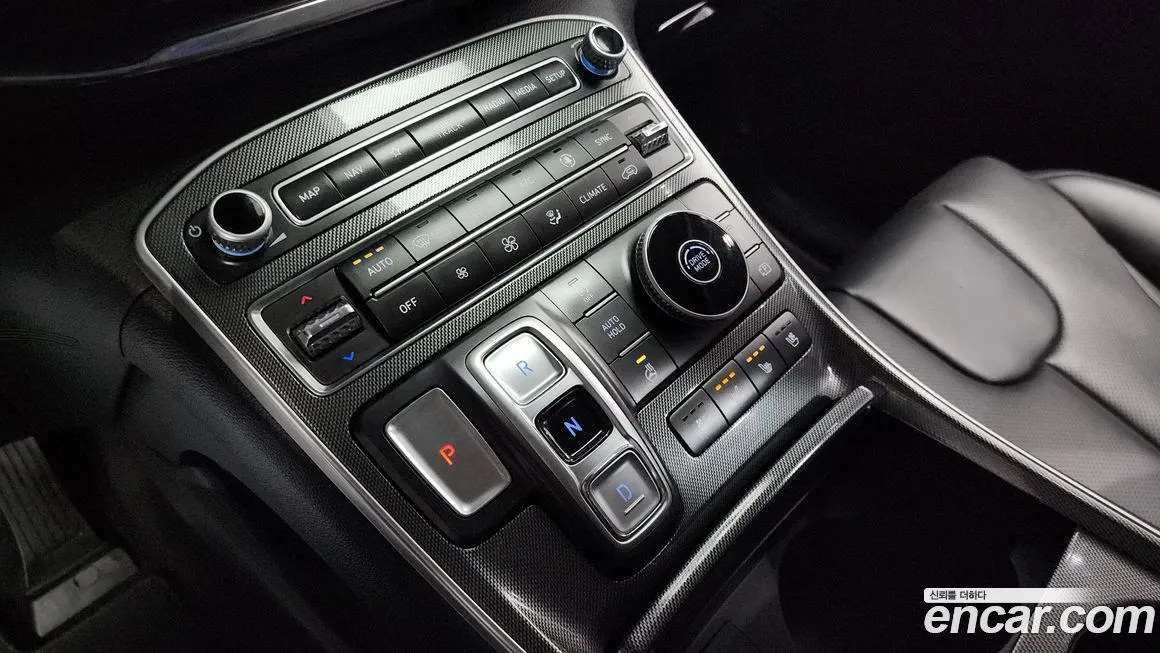 Hyundai Santafe — фото 9