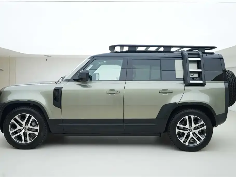 Land Rover Defender — фото 3