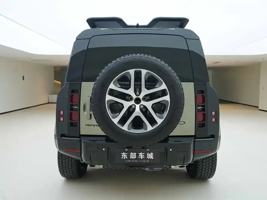Land Rover Defender — фото 4