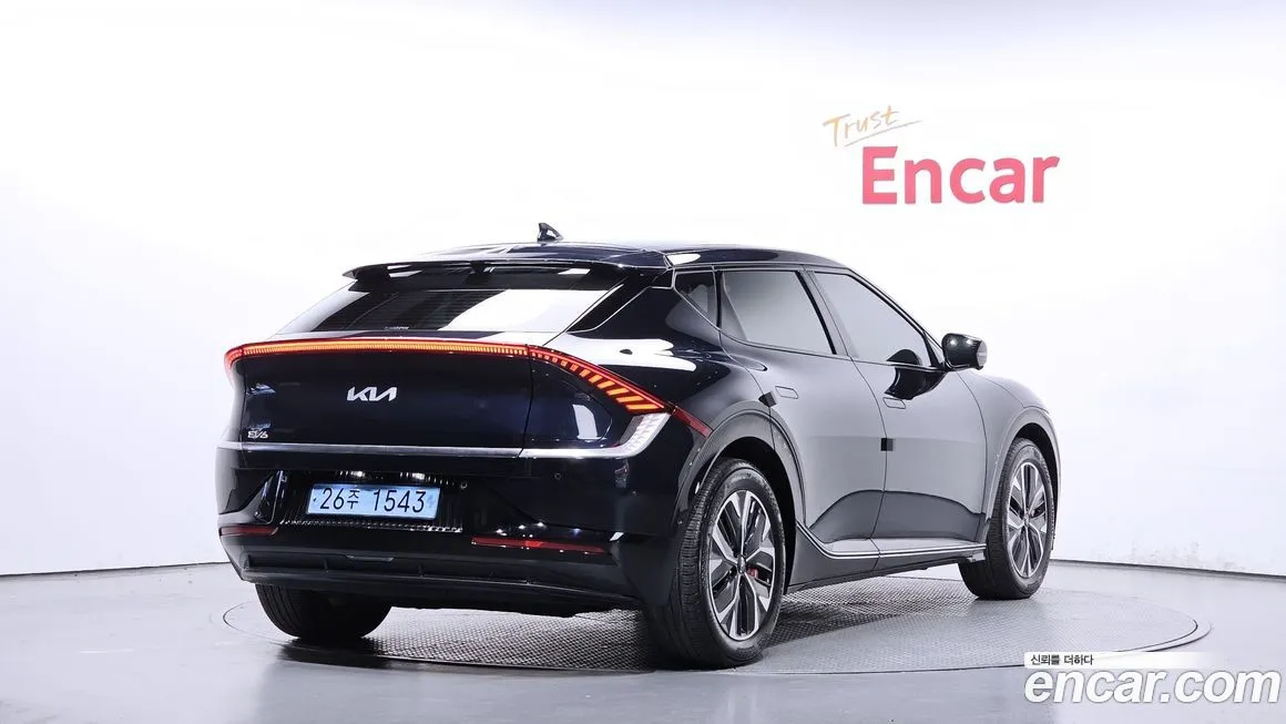 Kia EV6 — фото 2