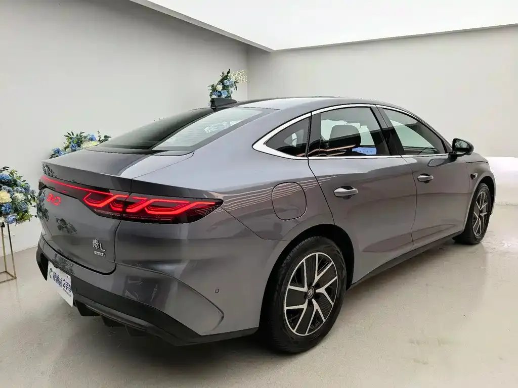 BYD Qin L — фото 2