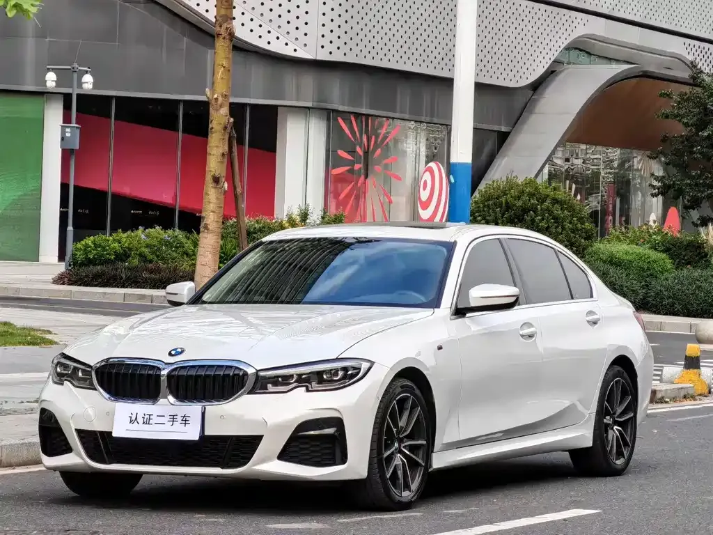BMW 3 Series — фото 1