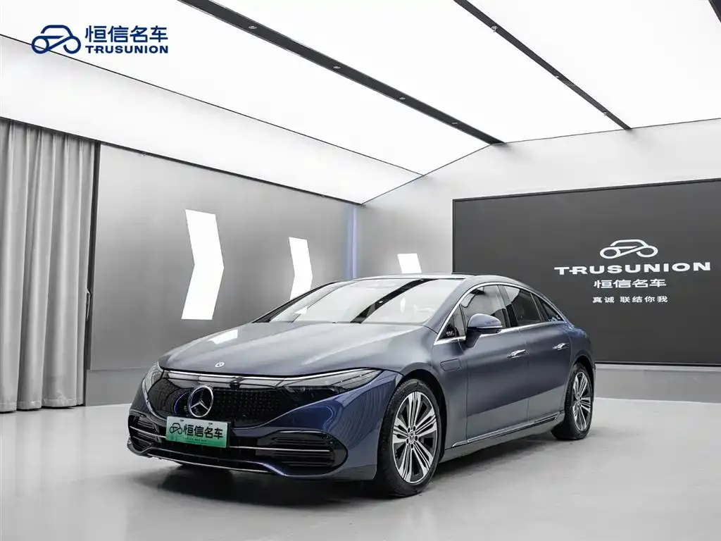 Mercedes-Benz EQS — фото 1