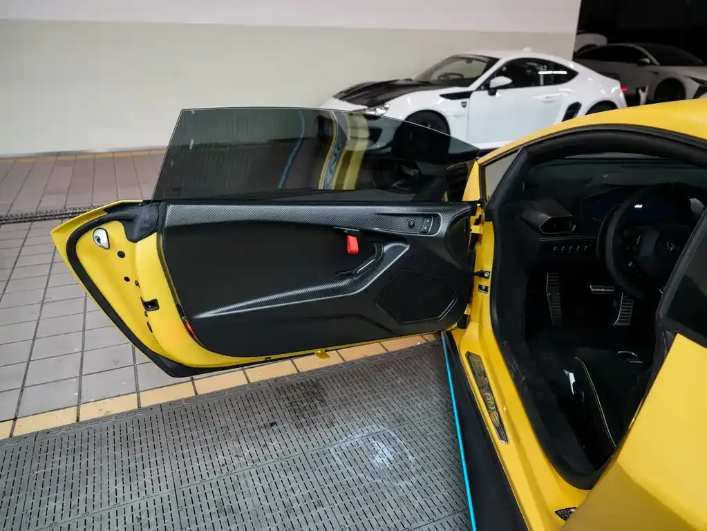 Lamborghini Huracan — фото 9