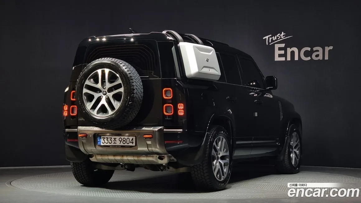 Land Rover Defender — фото 2