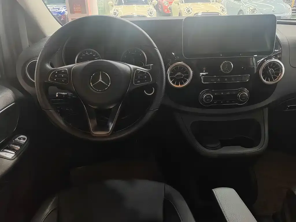 Mercedes-Benz Vito — фото 7