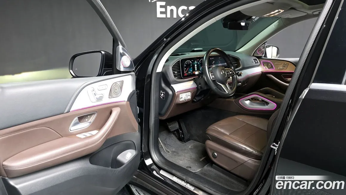 Mercedes-Benz GLE-Class — фото 10