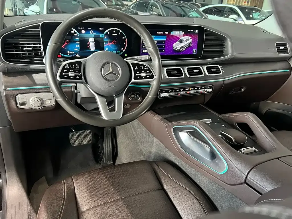 Mercedes-Benz GLE — фото 8