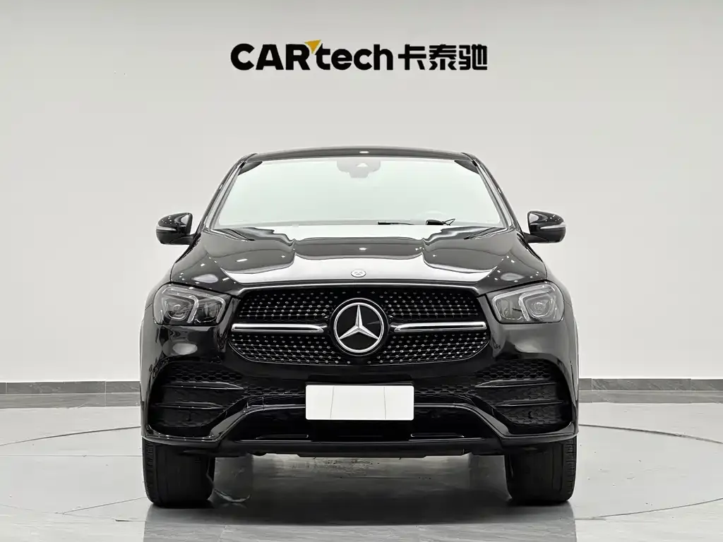 Mercedes-Benz GLE — фото 1