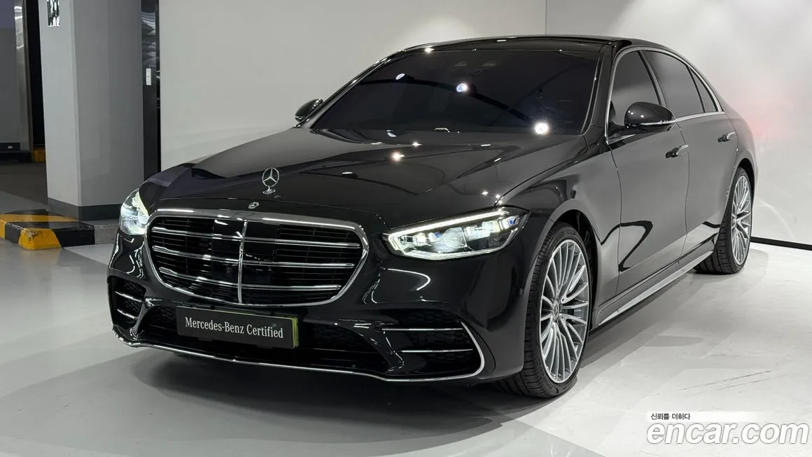 Mercedes-Benz S-Class — фото 1