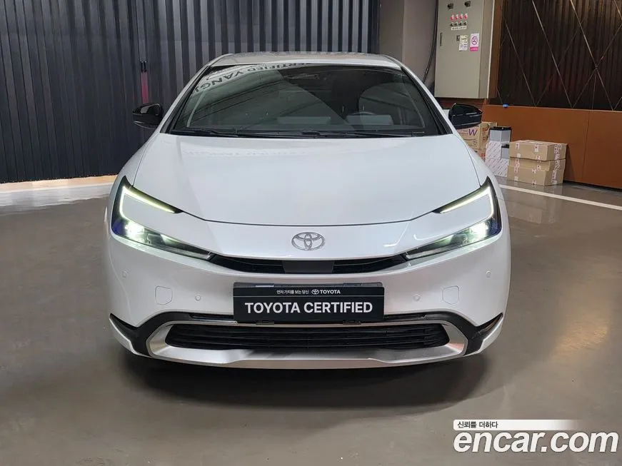 Toyota Prius — фото 3