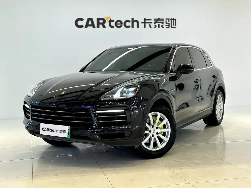 Porsche Cayenne Hybrid — фото 1