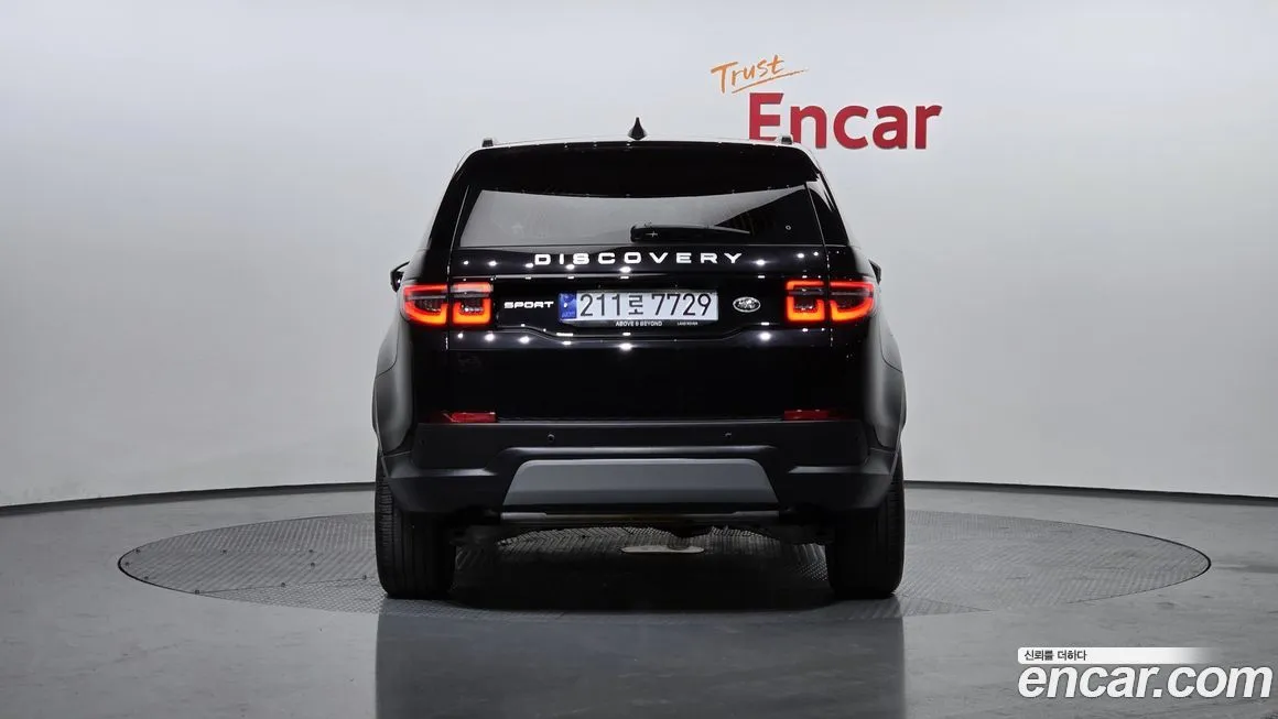 Land Rover Discovery Sport — фото 4