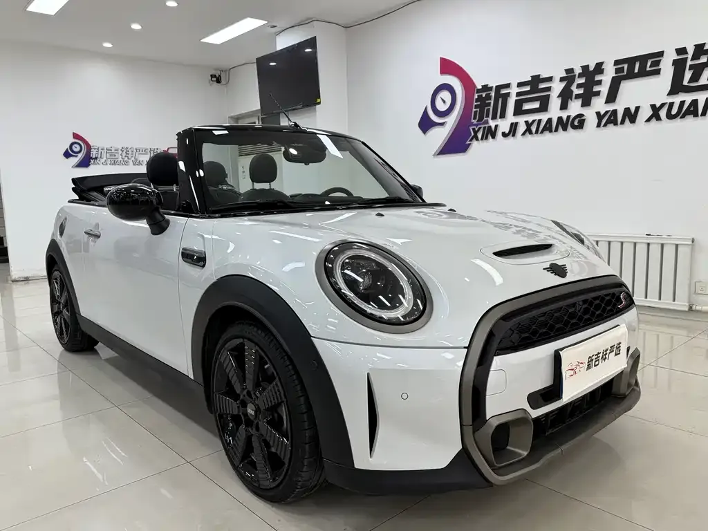 MINI Cooper (3-door) — фото 1