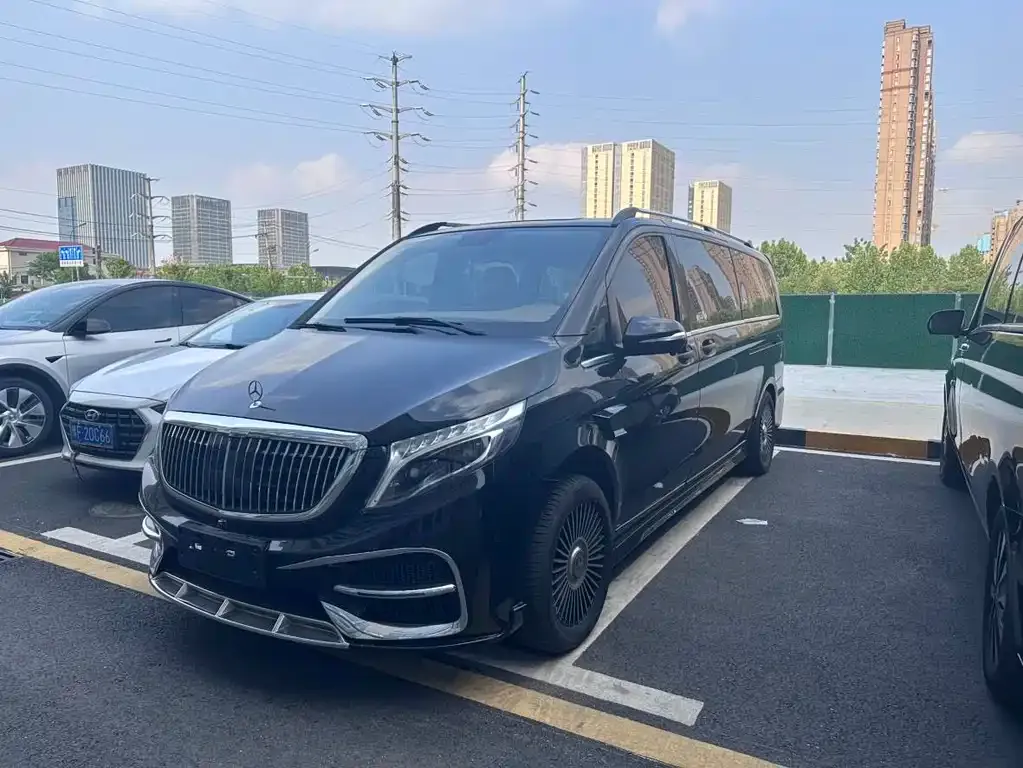 Mercedes-Benz Vito — фото 1