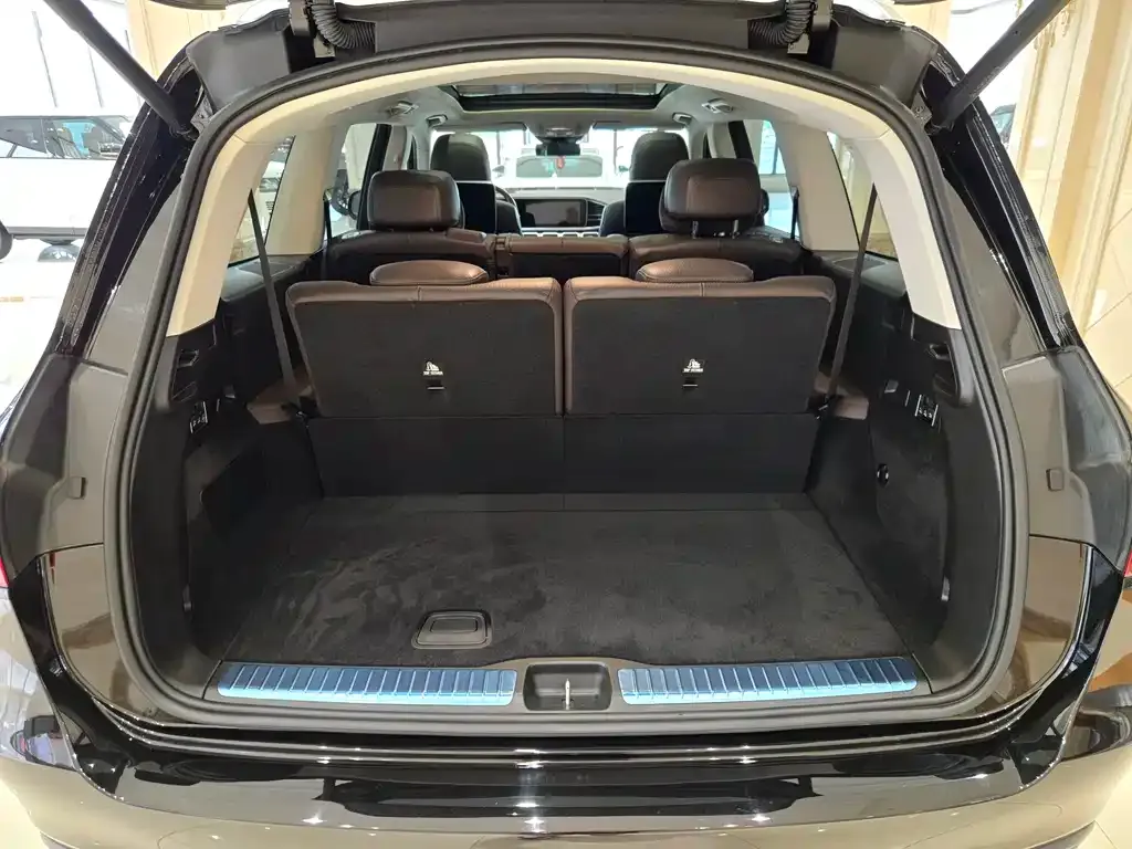 Mercedes-Benz GLS — фото 8