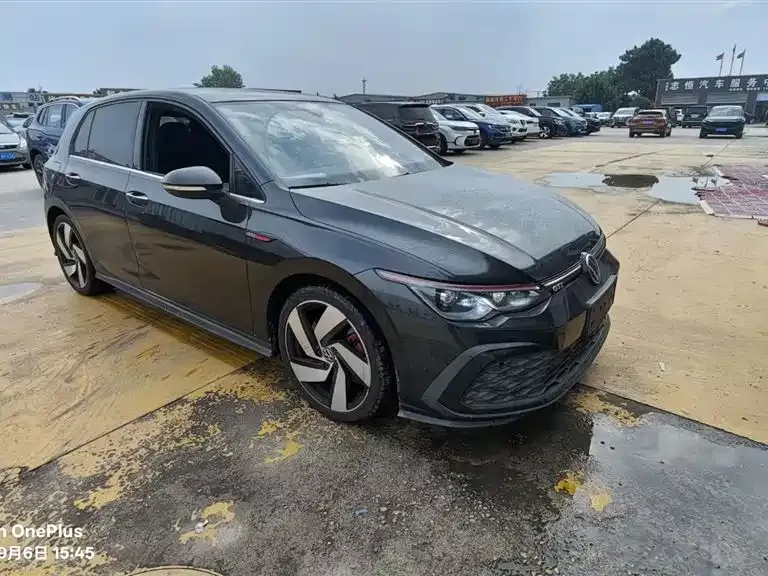 Volkswagen Golf GTI — фото 2
