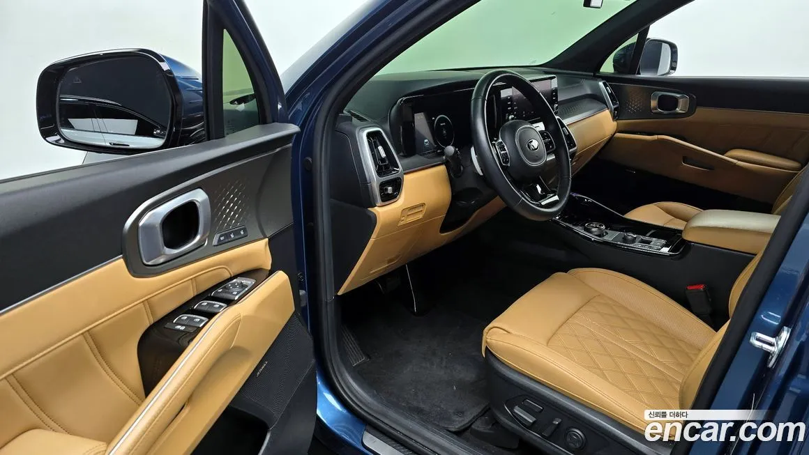 Kia Sorento — фото 10