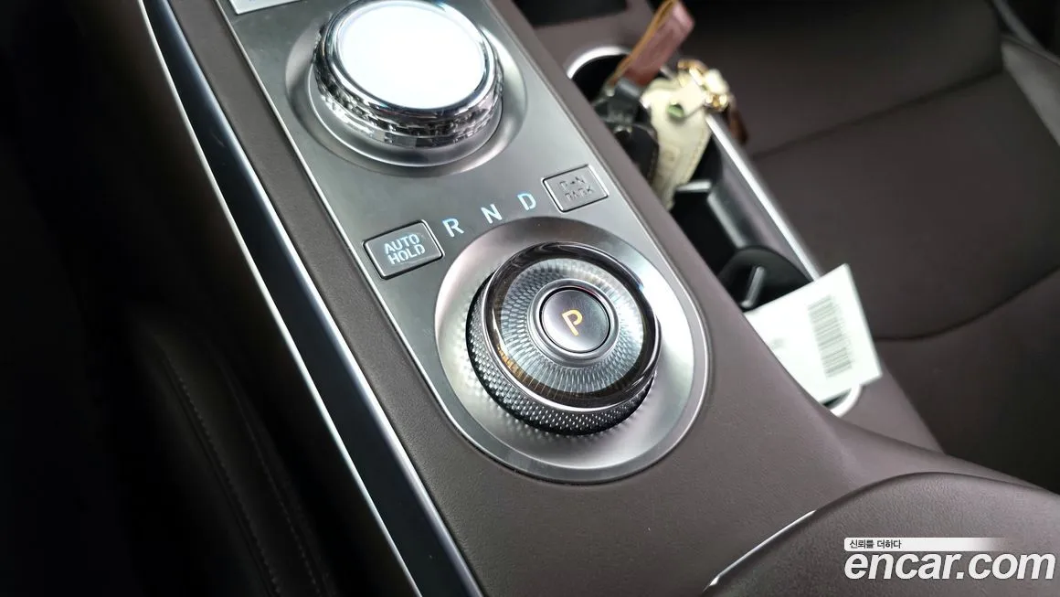 Genesis GV70 — фото 9