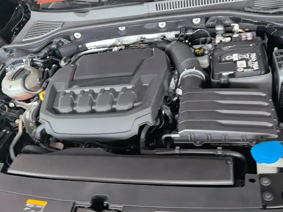 Volkswagen Passat — фото 10