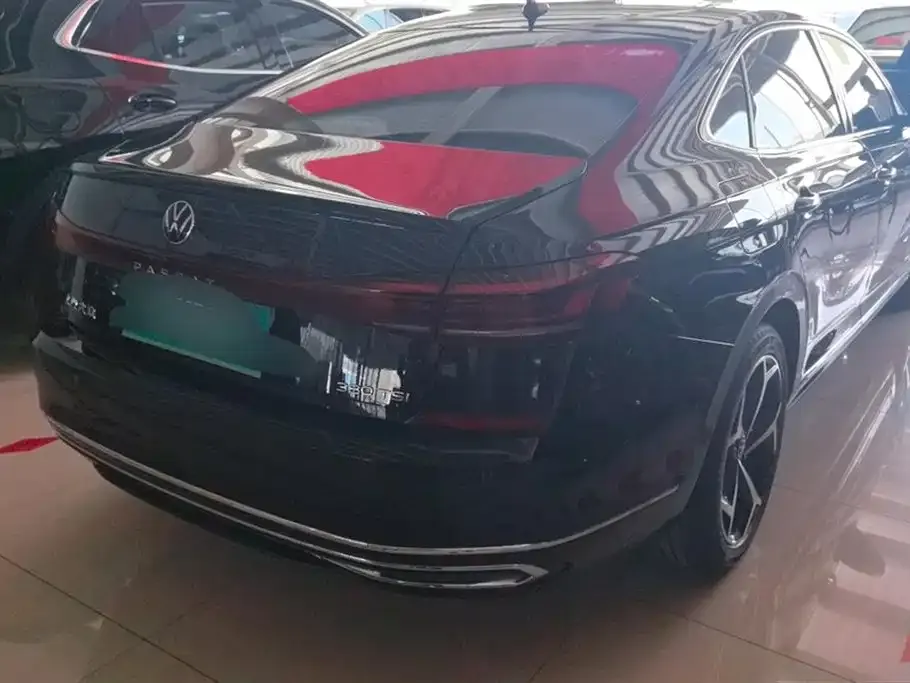 Volkswagen Passat — фото 3