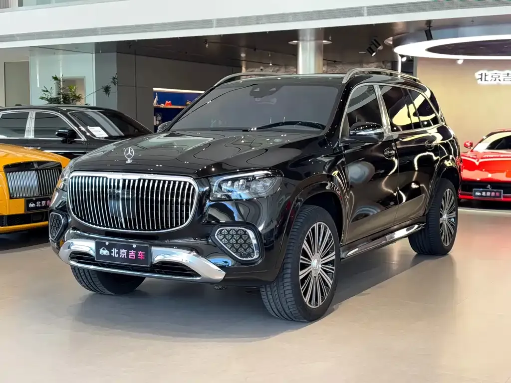 Mercedes-Benz GLS — фото 1