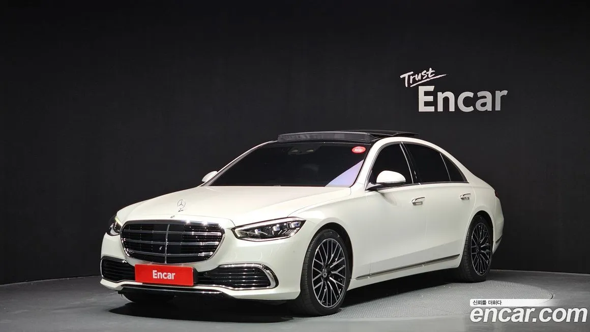 Mercedes-Benz S-Class — фото 1