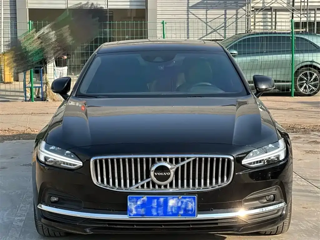 Volvo S90 — фото 4